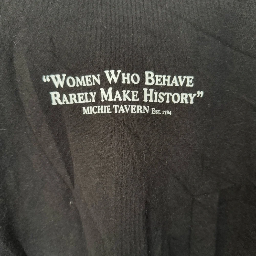 Black Graphic Tee with Quote - Picture 2 of 6